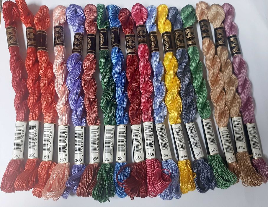 Linha para bordar perlé 5 DMC