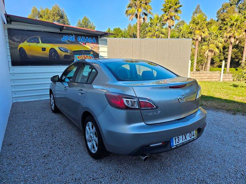Mazda 3 1.6D 110Cv 250.000Km 03/2010