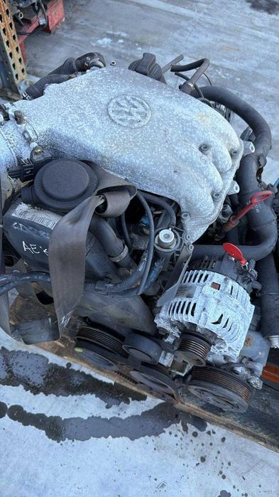 Motor Vw golf 1.6i AEK