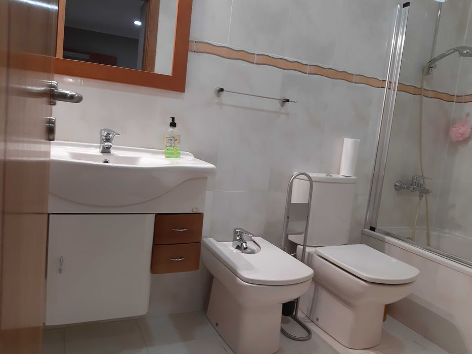 Apartamento T2 Urbanização Moinho do Guizo