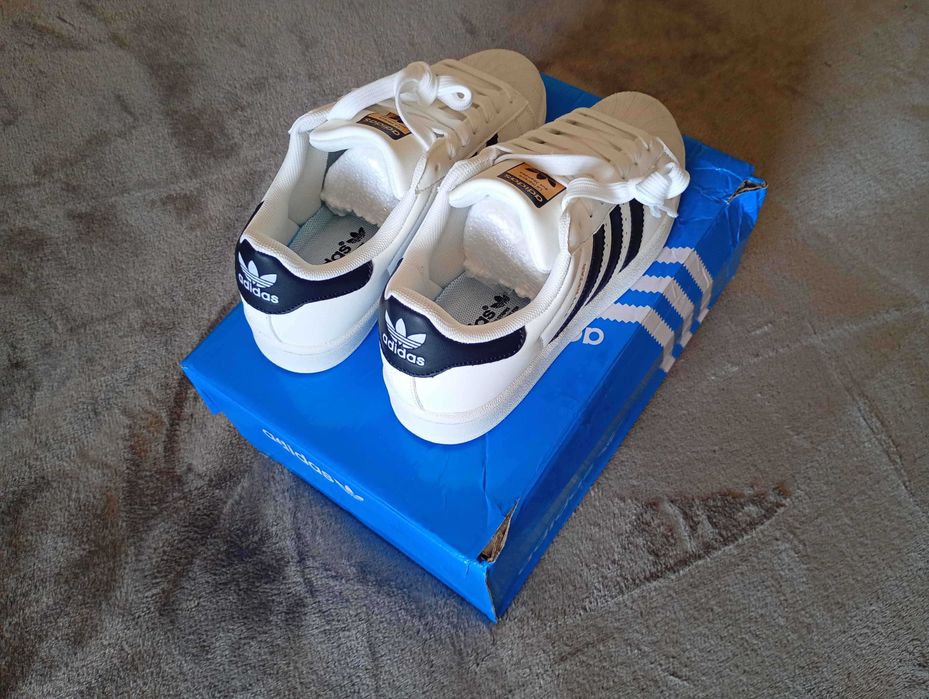 adidas superstar
