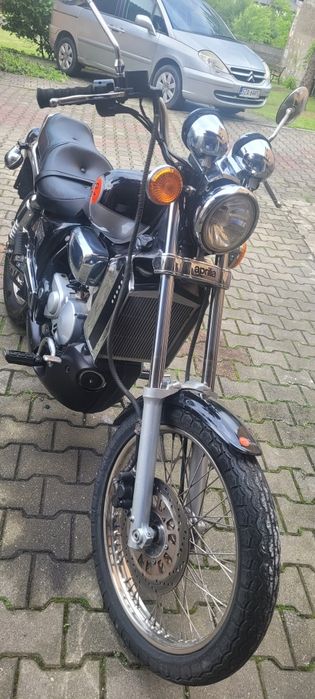 Motocykl Aprilla red rose 125cm