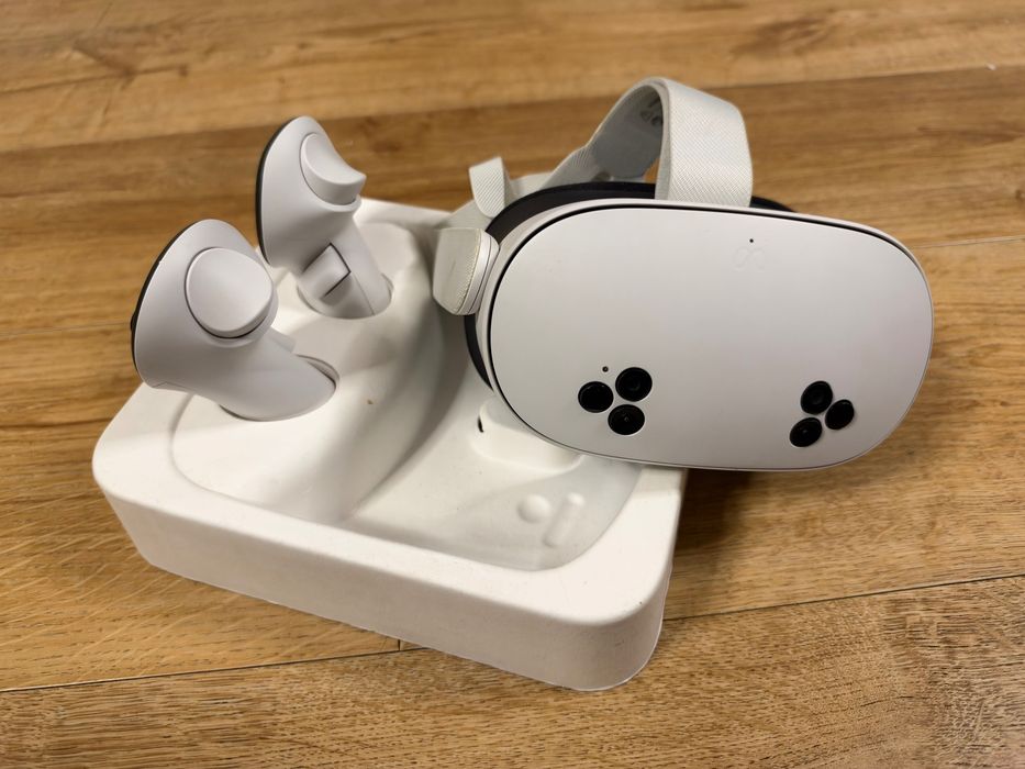 VR meta quest 3S 256GB