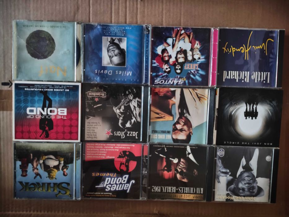 Peste & sida, GNR, Xutos e Pontapés, UHF, Quarteto 1111