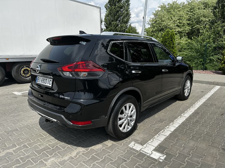 Nissan Rogue SV 2018г газ-бензин
