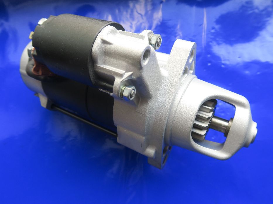 Rozrusznik Mitsubishi Outlander III Lift 2.2 DiD po 2015r. 1810A241