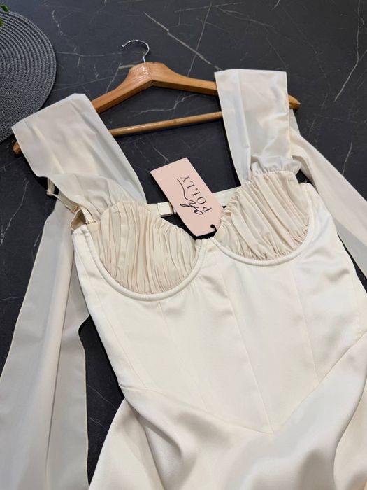 Сукня oh poly нова