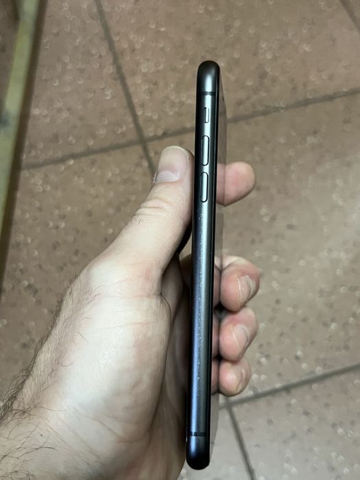 Iphone 11 64gb чорний