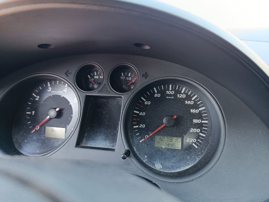 Seat ibiza 2004 negociável
