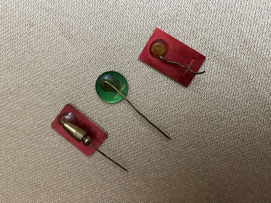 Pins partidários de colecionador