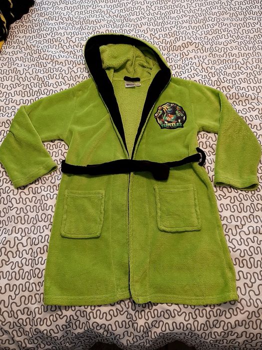 Pijamas e robes 9/10 anos