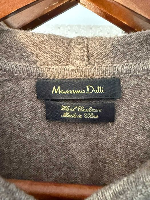 Sweter wełna-kaszmir z kapturem Massimo Dutti