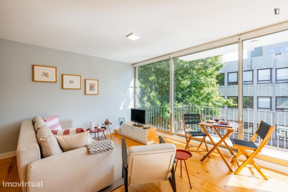 Apartamento com 1 quartos - localizado em Massarelos Porto