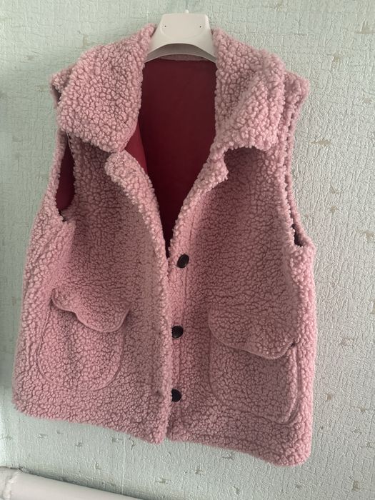 Продам жилет теплий тедді!