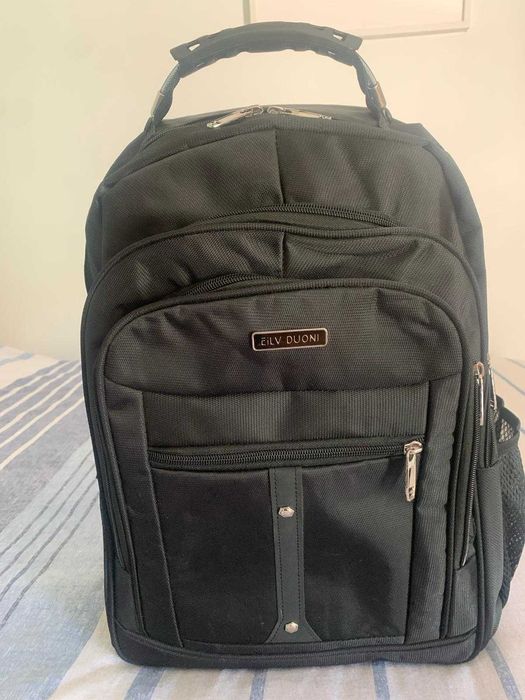 Mochila impermeável com vários compartimentos - baixa de preço