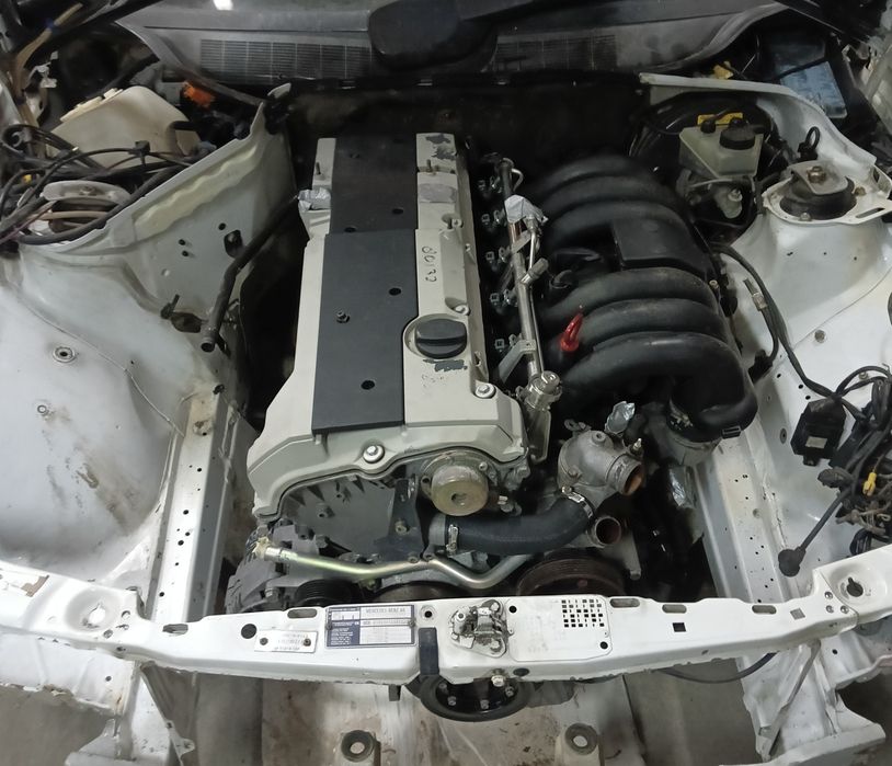 Silnik Mercedes m104 3.2.  SWAP  Super stan kompletny z osprzętem.
