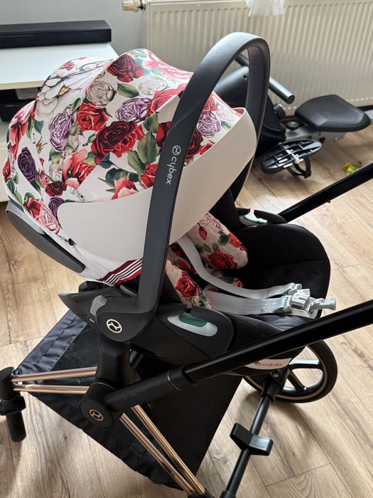 Cybex Priam 4.0 Spring Blossom Light – wyjątkowy zestaw premium