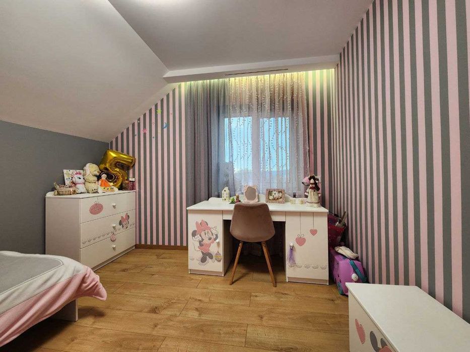 Особняк в передмісті Івано-Франківська