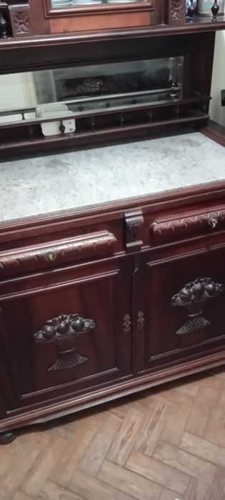 Louceiro muito antigo