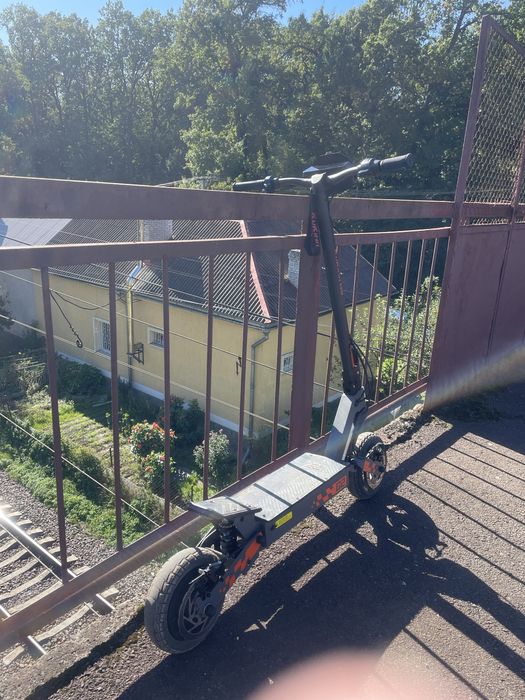 Електросамокат kukirin g2