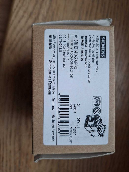 Nowy Siemens 3RH2140-2AF00 110V 4NO sprężynowe SIRIUS