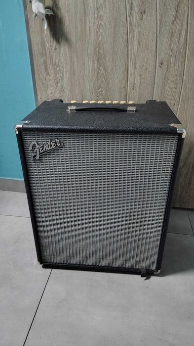 Wzmacniacz basowy Fender Rumble 200 PR 2466, 400W