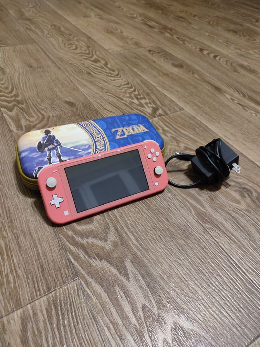 Nintendo switch lite в НОВОМУ стані + оригінальний чохол