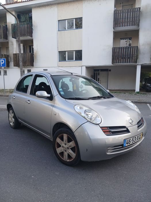 Nissan Micra AC carregado 2004