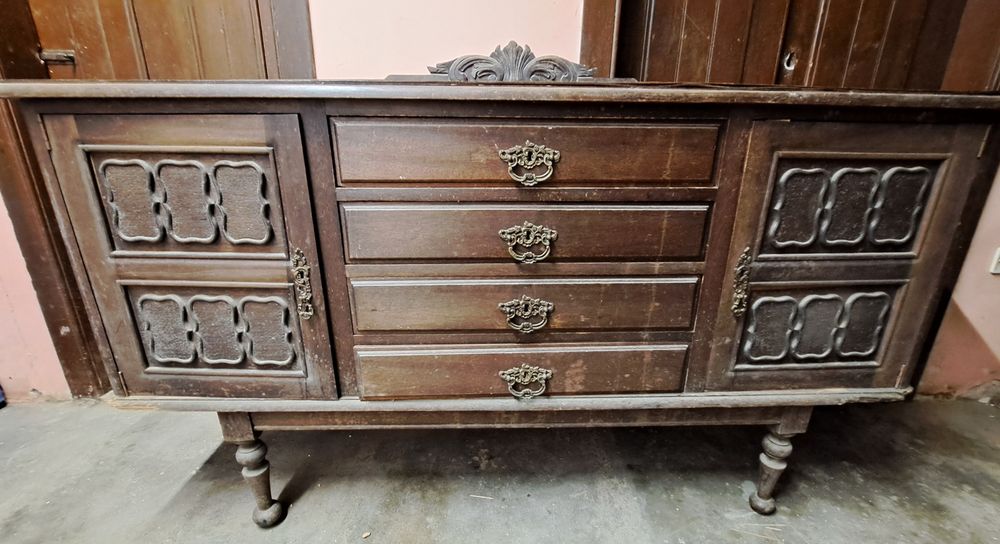 Movel de sala antigo 1,60 cm por 45 cm