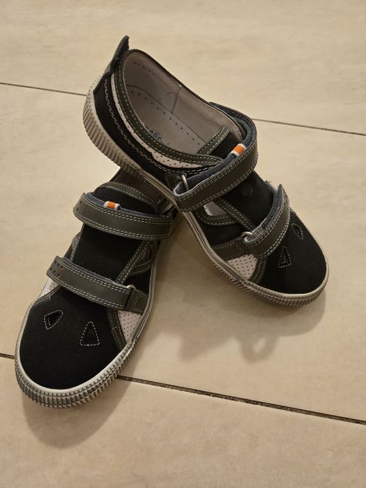 Buty Bartek r 35 nowe