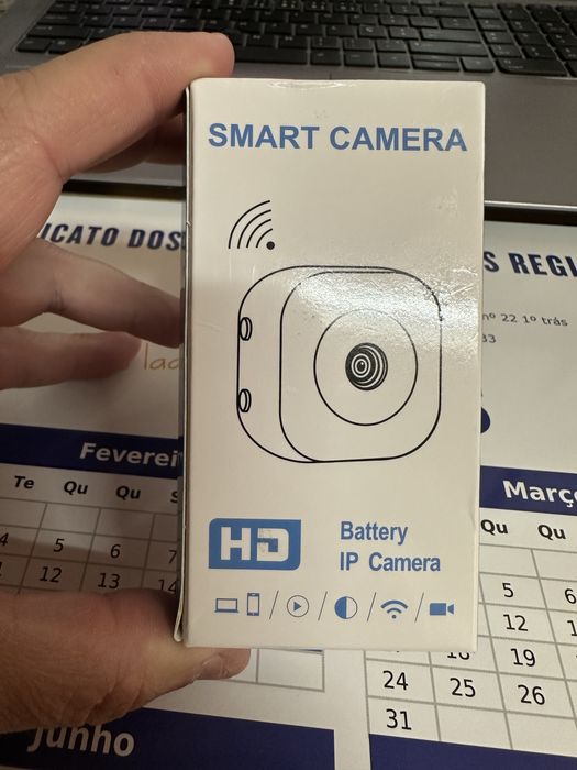 Smart camera com iman