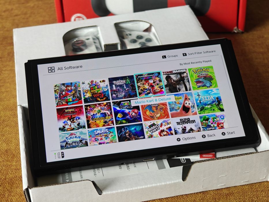 NOWA Nintendo Switch OLED przerobiona CFW PICOFLY + karta 512gb ZESTAW