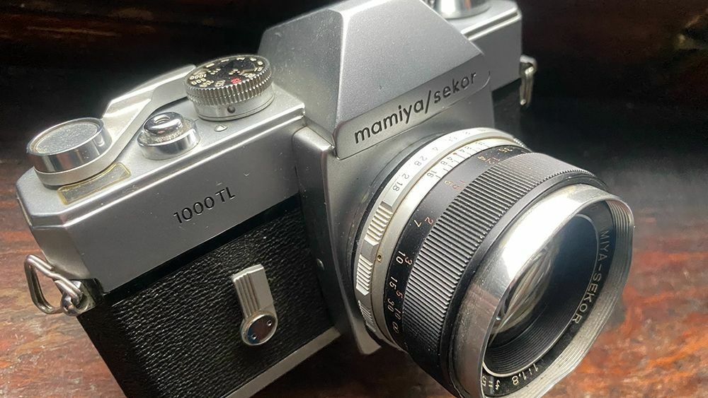 Японський антикварний плівковий фотоапарат Mamiya