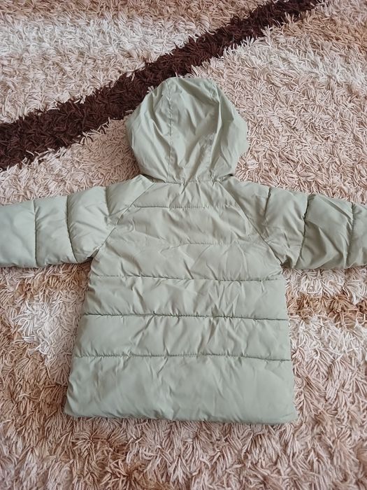 Курточка на дівчинку