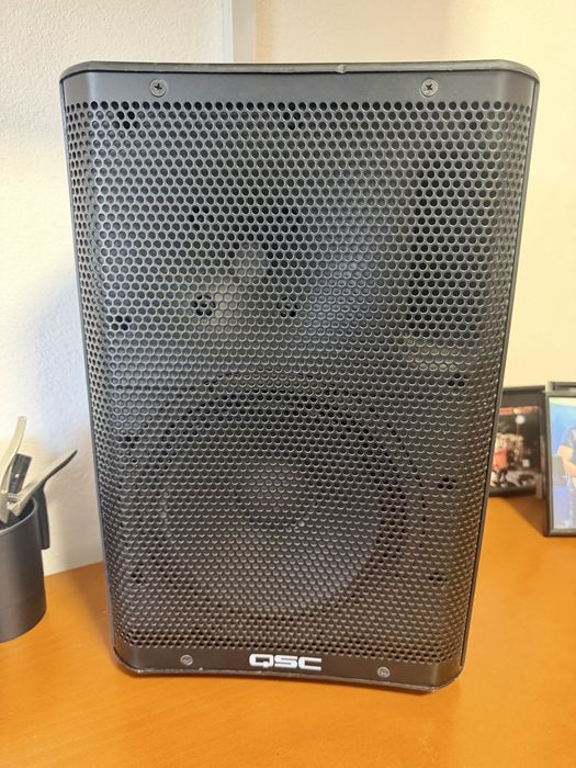 Coluna QSC CP8.