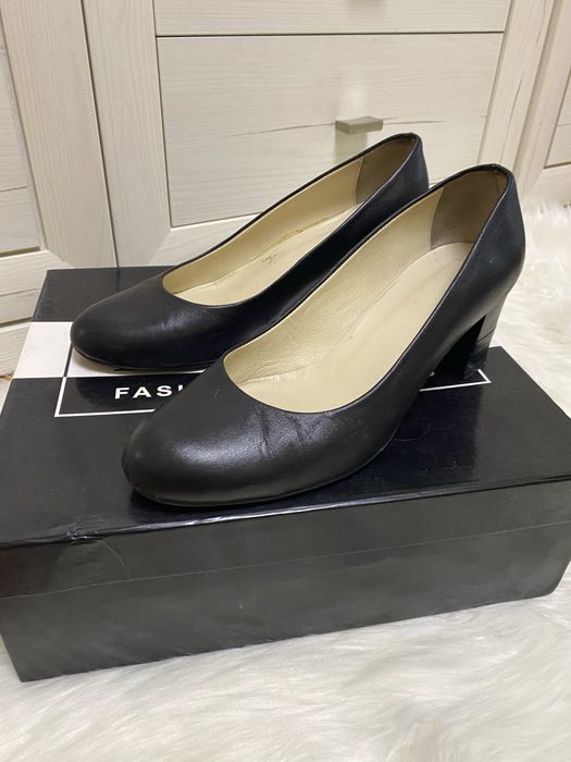 Туфлі ( натуральна шкіра)