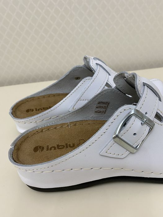 Жіночі шкіряні шльопанці сабо Inblu,36-41 білі та бежеві.