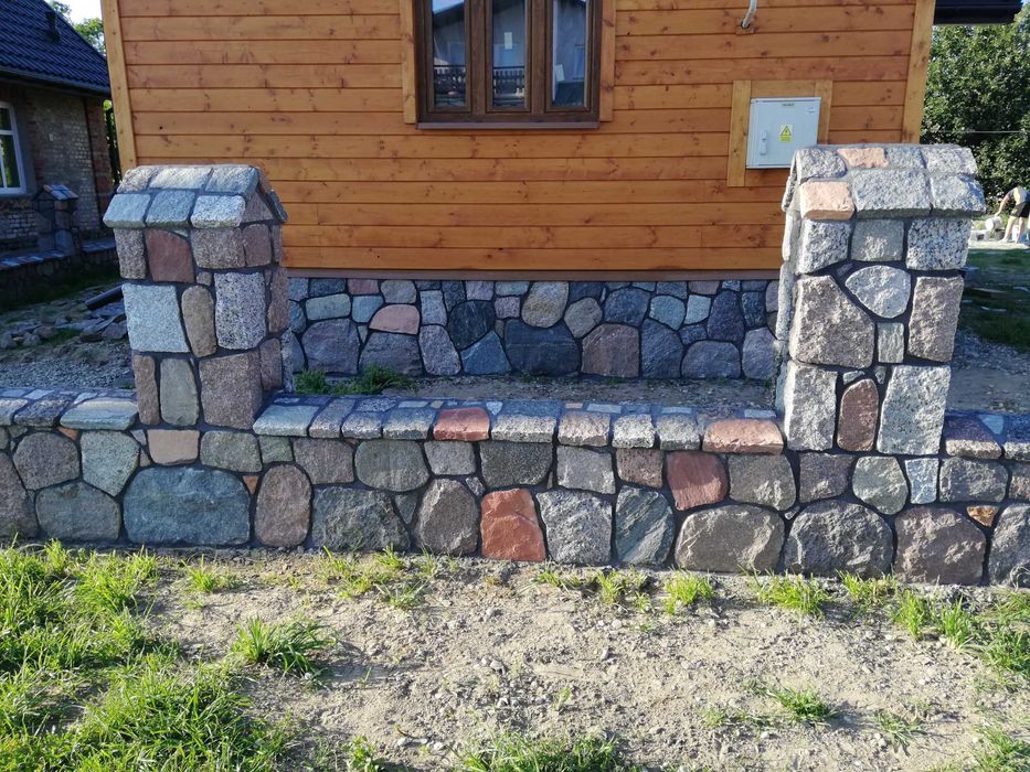 Ogrodzenia z kamienia polnego