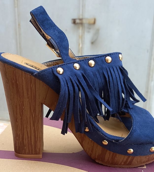 Sandalias Azuis n°36 - Novas