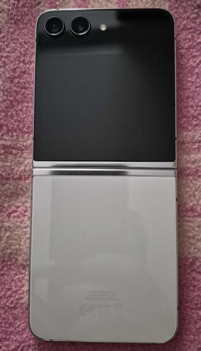 Samsung Galaxy Z Flip5 256Gb