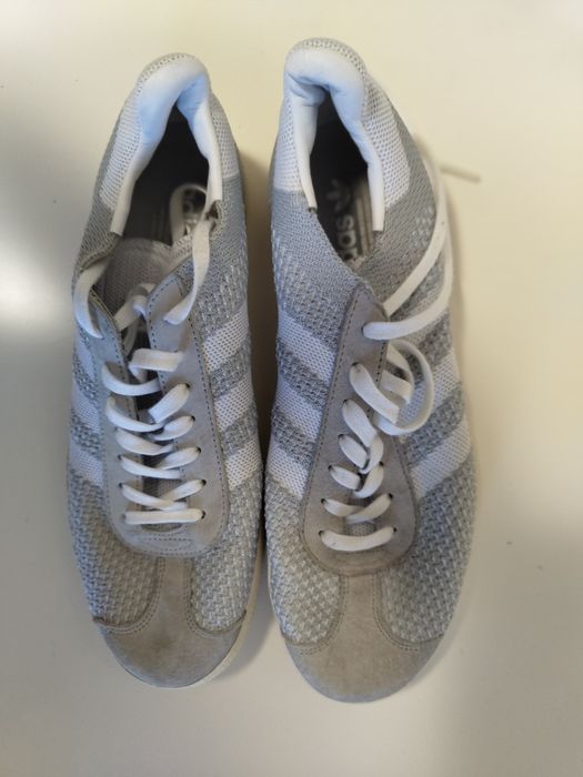 Tênis / sapatilhas Adidas, tamanho 43