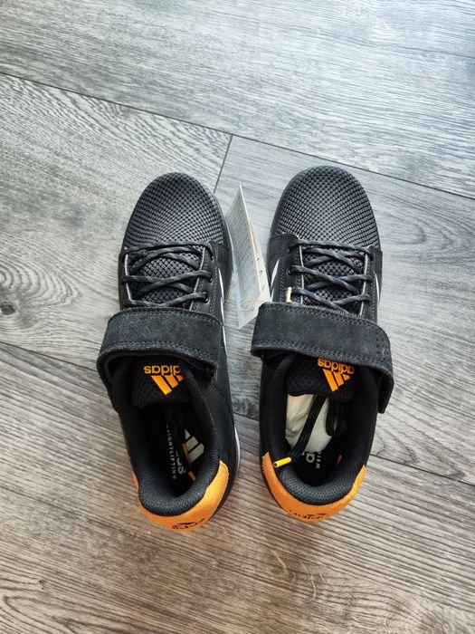 Buty do podnoszenia ciężarów