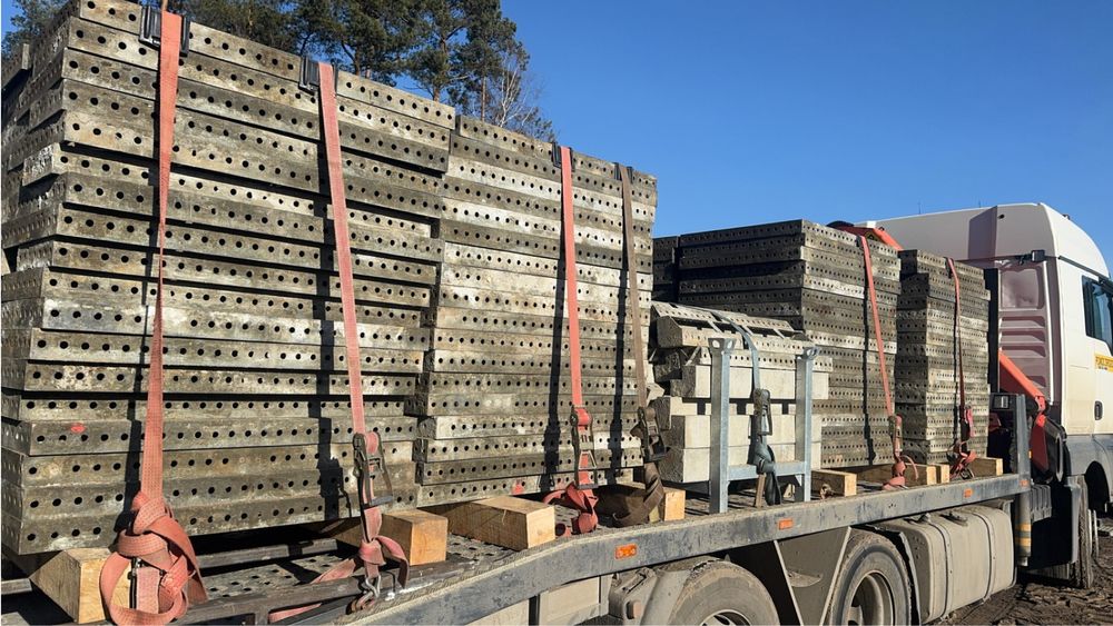 Albud-wynajem szalunków,Auto laweta pomoc drogowa,usługi hds.