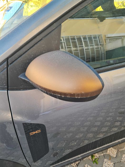 Vendo Dácia Jogger Extreme+Eco G - 100 7 lugares, combústivel Gasolina e Gaz com poucos quilómetros ano 2025 e pouco uso — photo 3