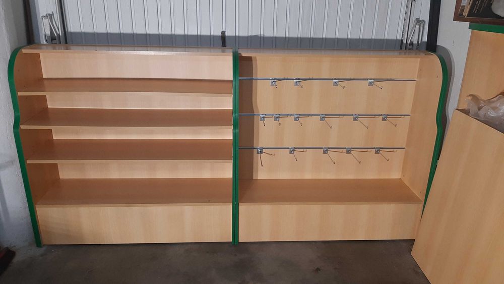 Expositor movel  para pendurar chás ou colecções (porta-chaves)