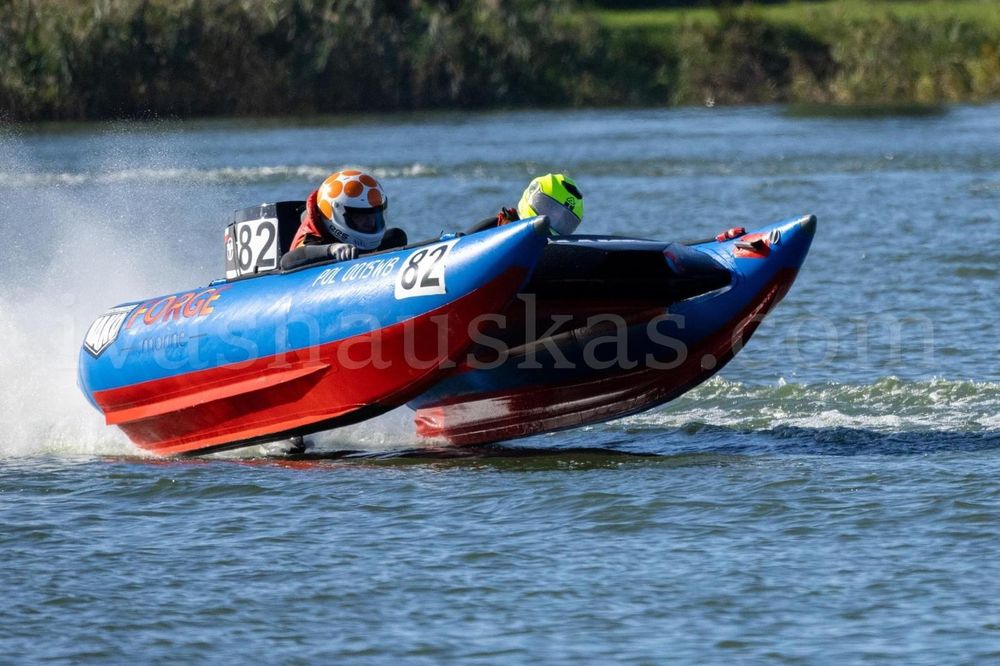 Zapcat Thundercat Aquarius rib profesjonalny ponton sportowy