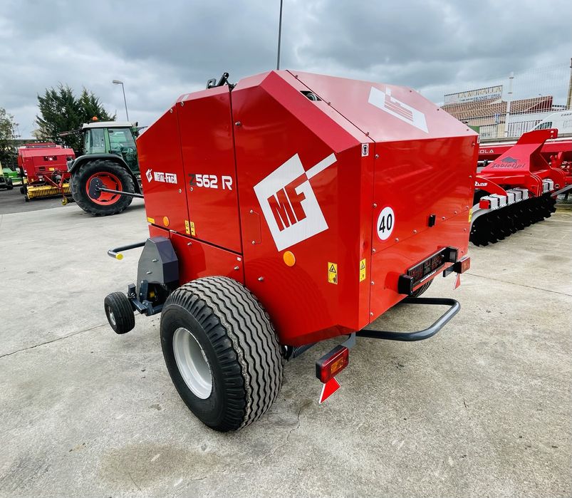 enfardadeira de rolos com rotor