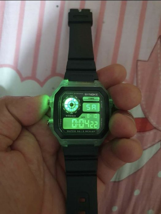 relógio digital à prova de água