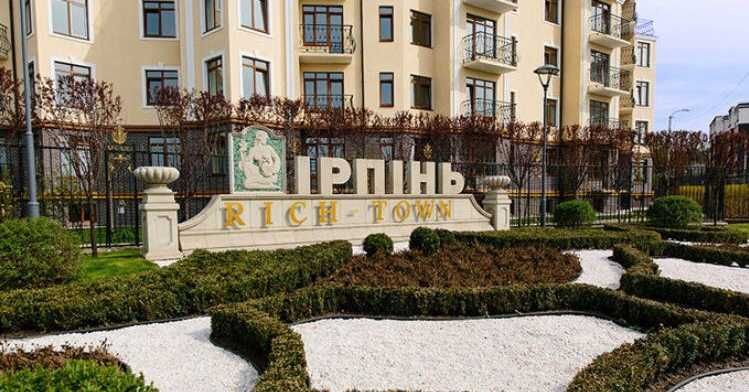 1й поверх. Нова, чиста та затишна квартира-студія.  ПОДОБОВО