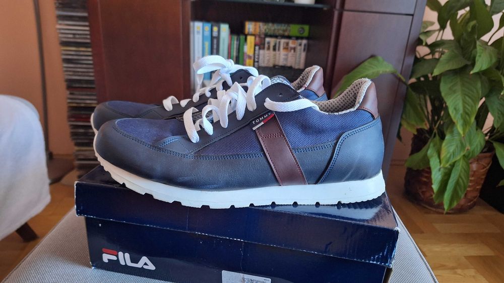 Buty sportowe, do pracy Tommy R. 42